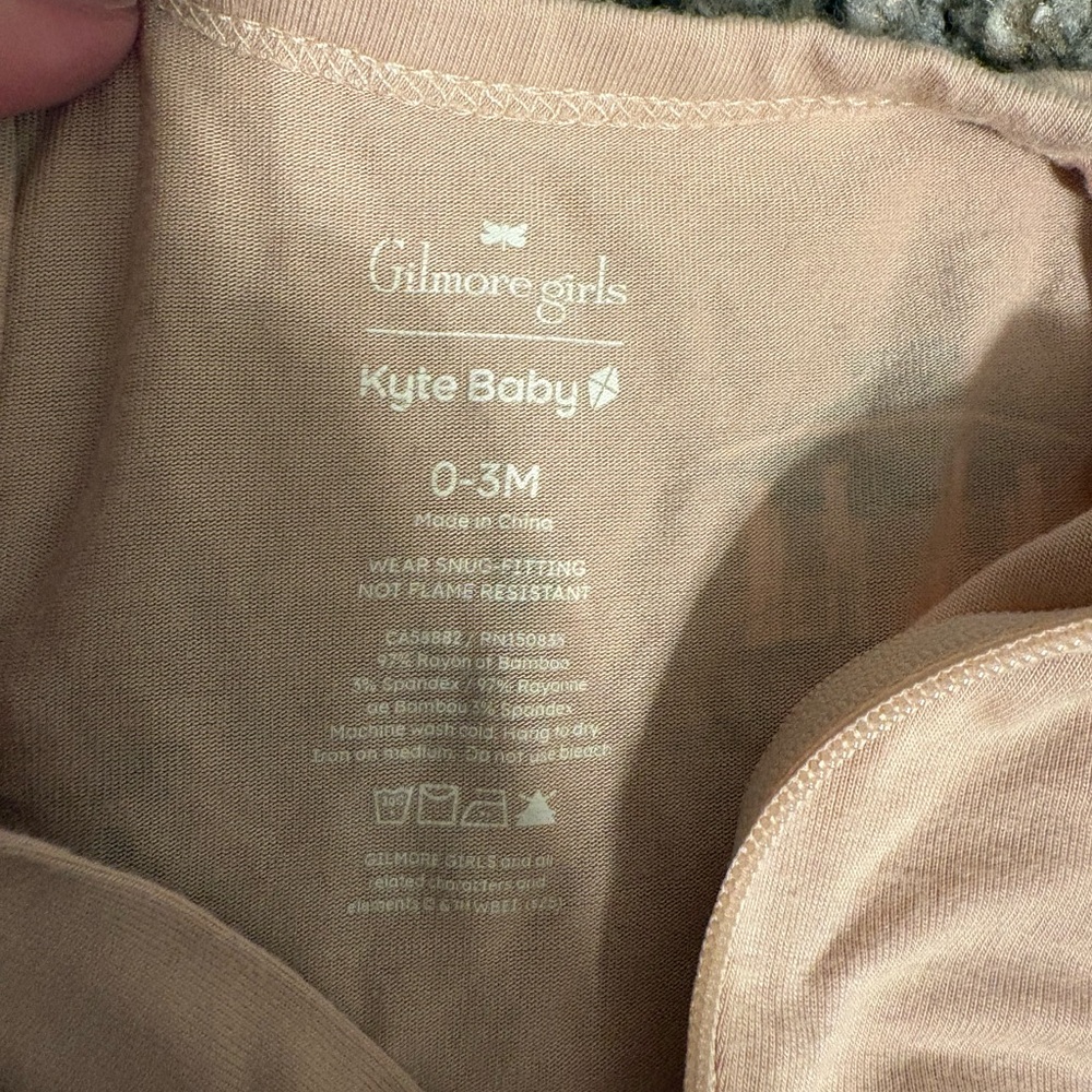 Kyte BABY zipper romper - Gilmore Girls Light Brown - Picture 4 of 5